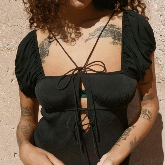 Doen Veronique Dress, M, New With Tags! Never worn, ready to go! - Picture 7 of 9